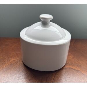 Apollo Porcelain Nancy Calhoun - White - Sugar Bowl With Lid